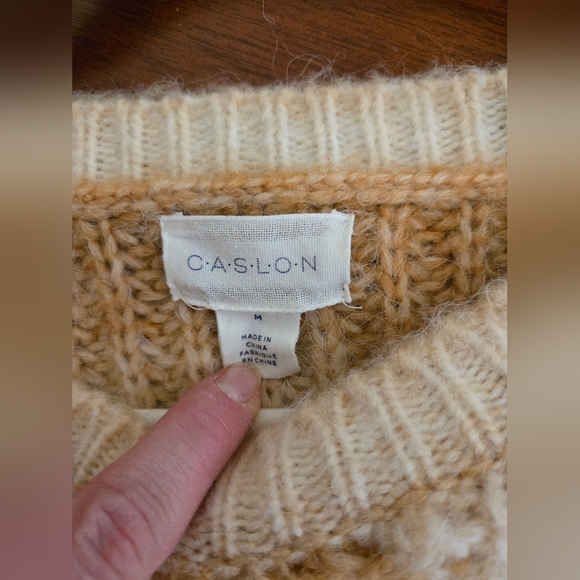 Caslon Size M Caramel and Cream Zig Zag Sweater - Picture 6 of 7